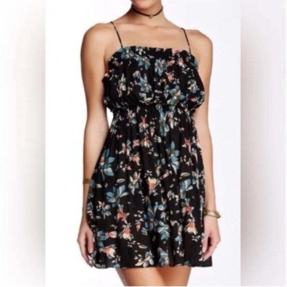 FREE PEOPLE Mini Sun Dress S Small Smocked Strappy Stretch Floral Summer NWT $88